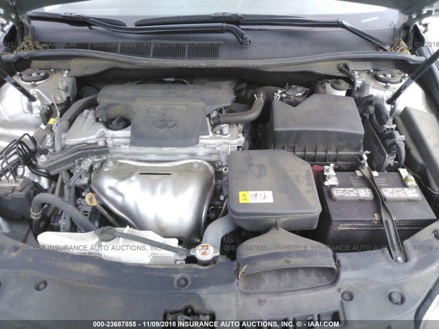 4T1BF1FKXHU663288 - 2017 TOYOTA CAMRY LE/XLE/SE/XSE 银色 照片 10