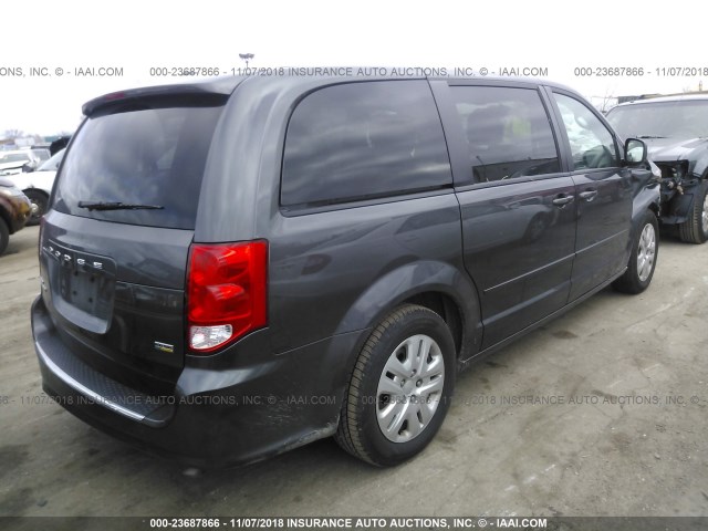 2C4RDGBG4HR638963 - 2017 DODGE GRAND CARAVAN SE GRAY photo 4