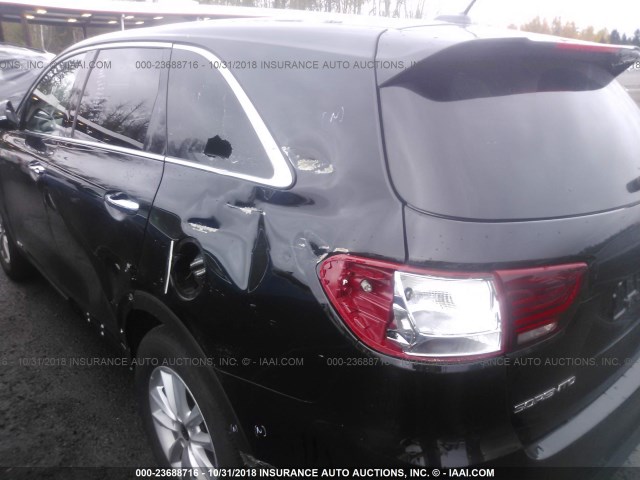 5XYPGDA5XKG454667 - 2019 KIA SORENTO LX/L BLACK photo 6