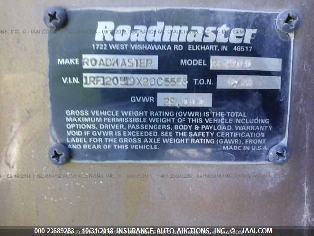 1RF120519X2005558 - 1999 ROADMASTER RAIL DYANASTER WHITE photo 9