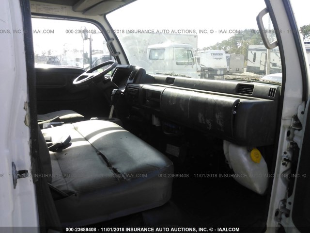 JNAUX51J55A400139 - 2005 NISSAN DIESEL UD1300 Unknown photo 5