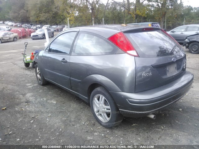 3FAFP31333R178317 - 2003 FORD FOCUS ZX3 GRAY photo 3