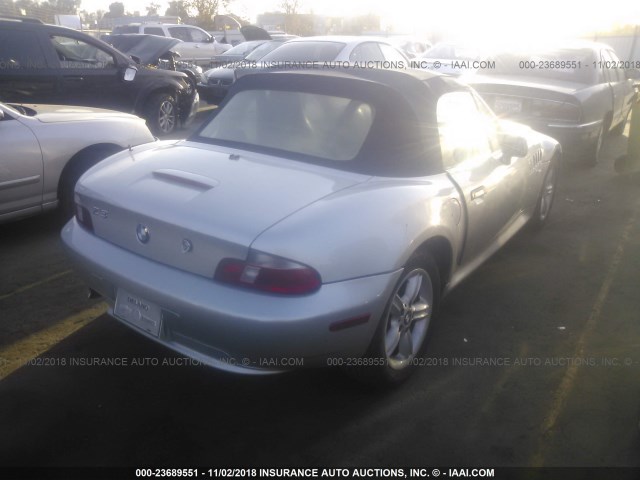 4USCH9345YLF86338 - 2000 BMW Z3 2.3 SILVER photo 4