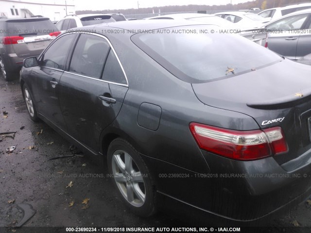 4T1BE46K17U131835 - 2007 TOYOTA CAMRY NEW GENERAT CE/LE/XLE/SE GRAY photo 3