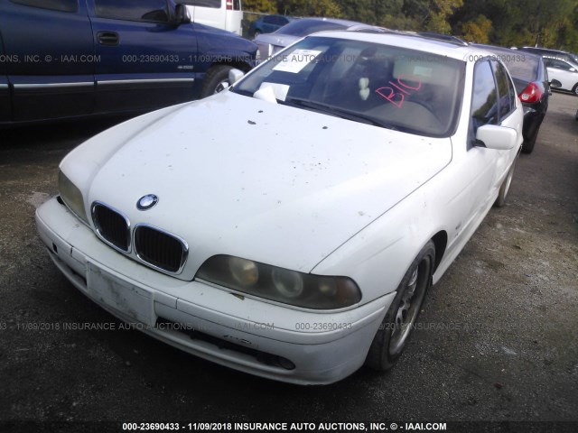 WBADT63432CH95119 - 2002 BMW 530 I AUTOMATIC WHITE photo 2