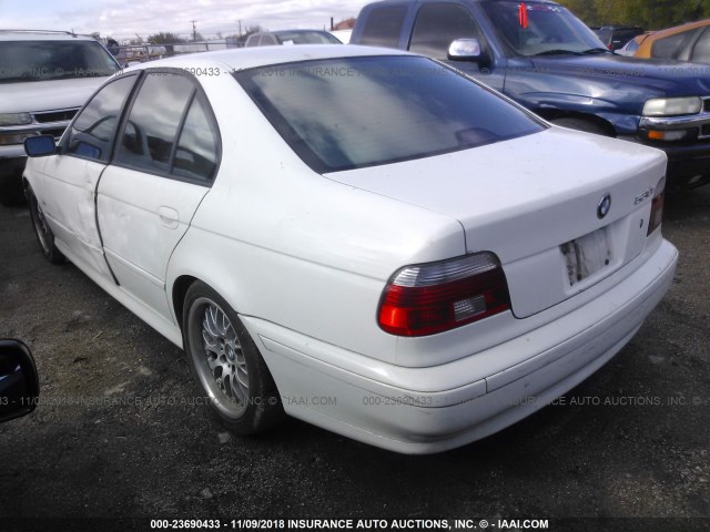 WBADT63432CH95119 - 2002 BMW 530 I AUTOMATIC WHITE photo 3