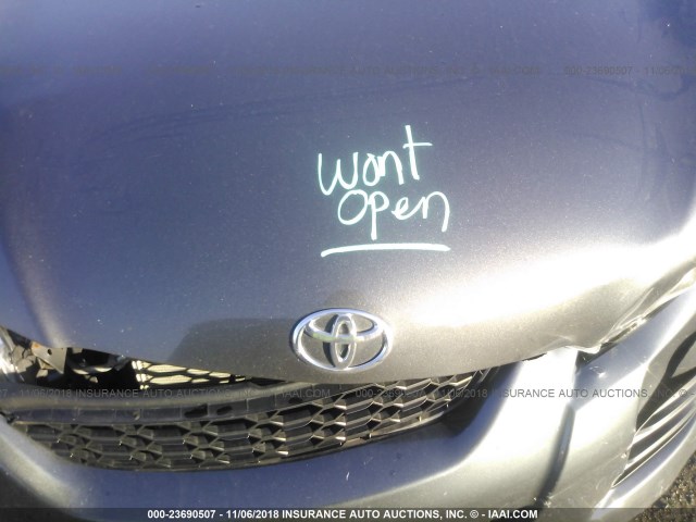 2T1KU40E29C163168 - 2009 TOYOTA COROLLA MATRIX  GRAY photo 10