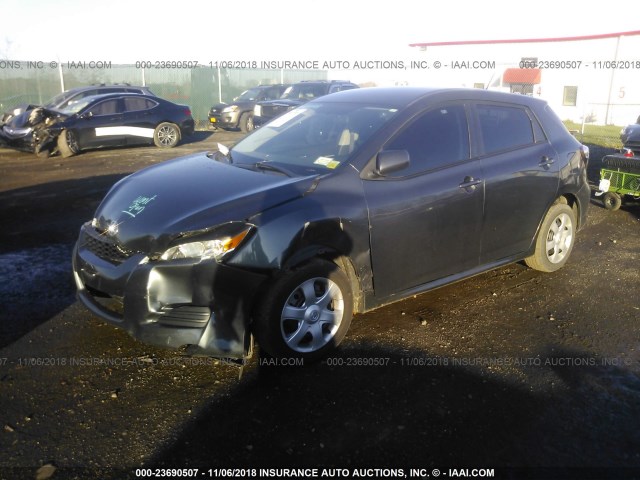 2T1KU40E29C163168 - 2009 TOYOTA COROLLA MATRIX  GRAY photo 2