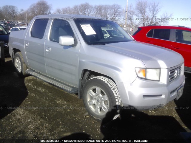 2HJYK16506H530880 - 2006 HONDA RIDGELINE RTL SILVER photo 1