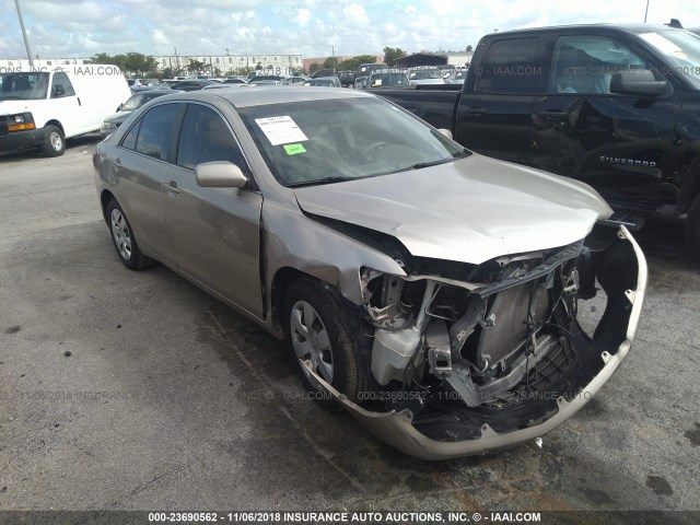 4T1BE46K07U642730 - 2007 TOYOTA CAMRY NEW GENERAT CE/LE/XLE/SE GOLD photo 1
