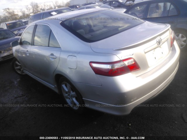 4T1BE46K08U247626 - 2008 TOYOTA CAMRY CE/LE/XLE/SE SILVER photo 3