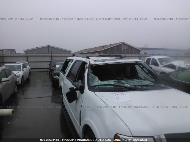 1FMJK1HT9HEA61912 - 2017 FORD EXPEDITION EL XLT/EL KING RANCH WHITE photo 6