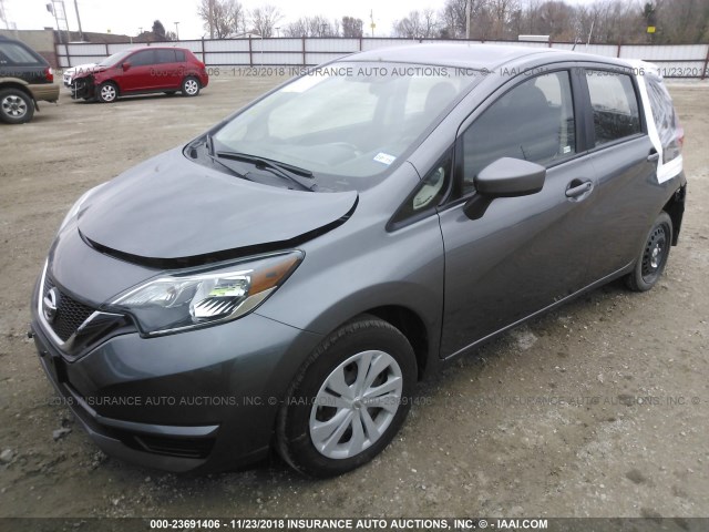 3N1CE2CP5JL353652 - 2018 NISSAN VERSA NOTE S/SR/SV GRAY photo 2