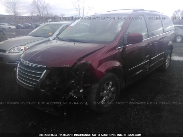 2A4RR5D14AR414624 - 2010 CHRYSLER TOWN & COUNTRY TOURING MAROON photo 2