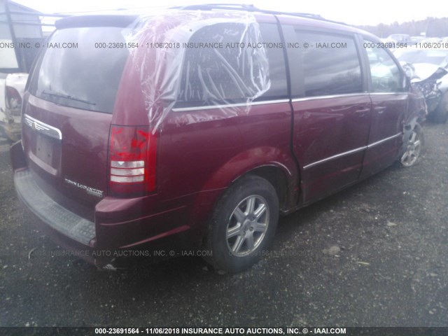 2A4RR5D14AR414624 - 2010 CHRYSLER TOWN & COUNTRY TOURING MAROON photo 4