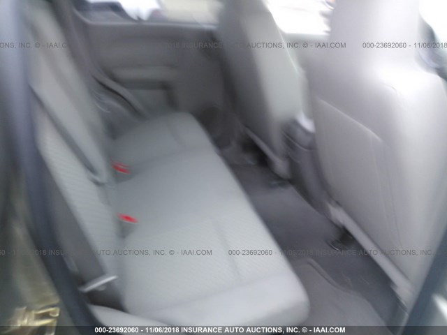 1J4GL38K35W709131 - 2005 JEEP LIBERTY RENEGADE GOLD photo 8