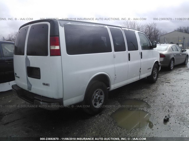 1GTFG25X231191152 - 2003 GMC SAVANA G2500 WHITE photo 4