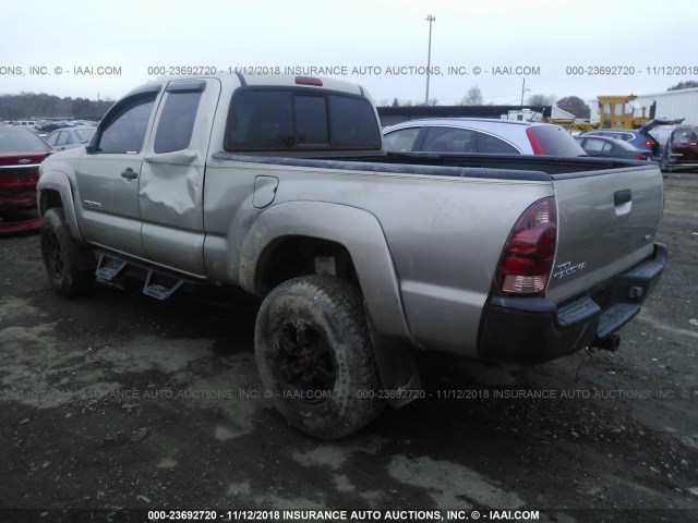 5TEUU42N25Z095920 - 2005 TOYOTA TACOMA ACCESS CAB ოქროსფერი ფოტო 3