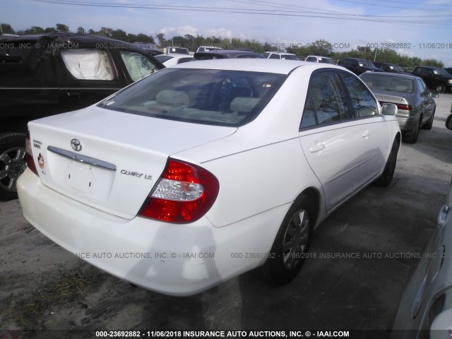 4T1BE32K42U047842 - 2002 TOYOTA CAMRY LE/XLE/SE Beyaz fotoğraf 4