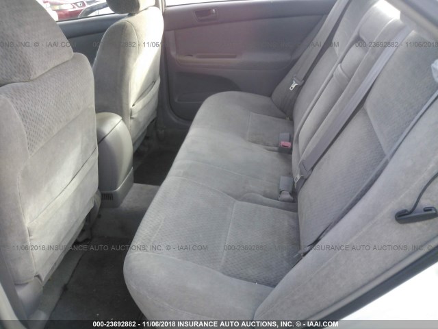 4T1BE32K42U047842 - 2002 TOYOTA CAMRY LE/XLE/SE Beyaz fotoğraf 8