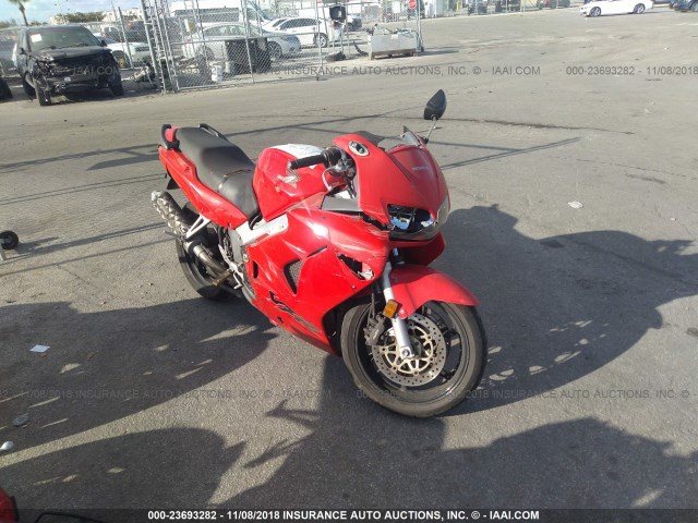 JH2RC460XXM100016 - 1999 HONDA VFR800 F1 RED photo 1