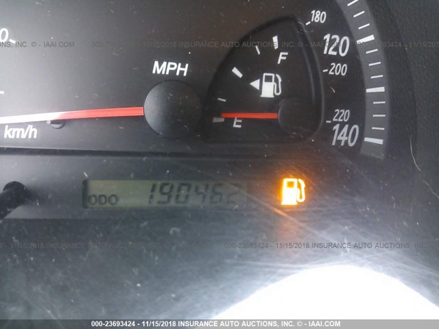 4T1BE32K52U602474 - 2002 TOYOTA CAMRY LE/XLE/SE SILVER photo 7