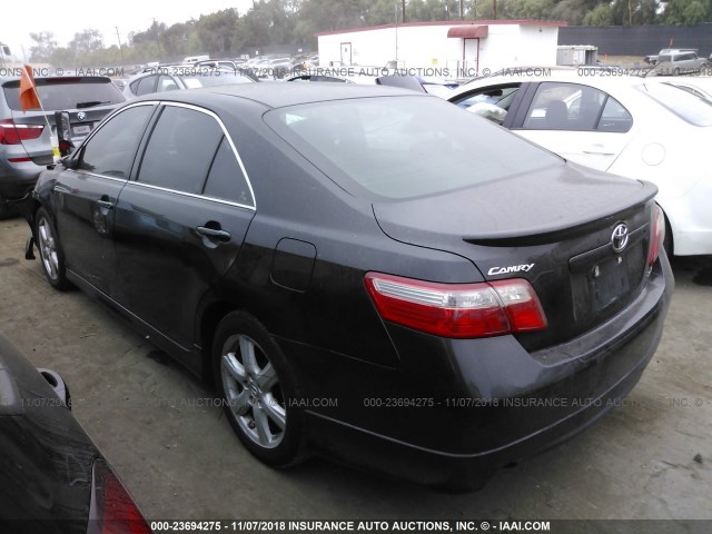 4T1BK46K27U526941 - 2007 TOYOTA CAMRY NEW GENERAT LE/XLE/SE BLACK photo 3