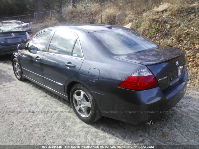 JHMCN36476C004112 - 2006 HONDA ACCORD HYBRID GRAY photo 3