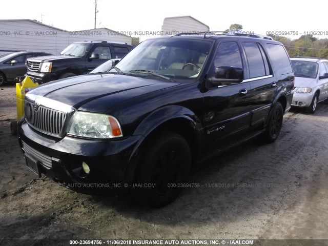 5LMFU27RX4LJ12414 - 2004 LINCOLN NAVIGATOR 黑色 照片 2