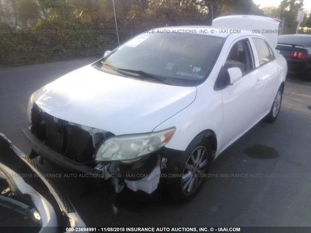 JTDBL40E499082827 - 2009 TOYOTA COROLLA LE/XLE WHITE photo 2