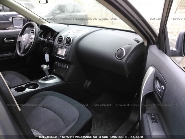 JN8AS5MT2BW183907 - 2011 NISSAN ROGUE S/SV/KROM SILVER photo 5