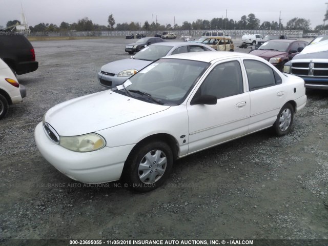 1FAFP66Z0YK141316 - 2000 FORD CONTOUR SE WHITE photo 2