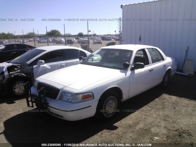 2FAFP71W5YX180886 - 2000 FORD CROWN VICTORIA POLICE INTERCEPTOR WHITE photo 2