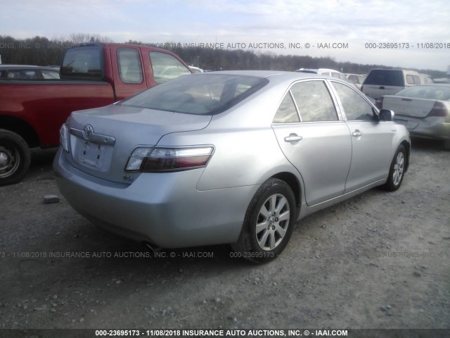 JTNBB46K773039451 - 2007 TOYOTA CAMRY NEW GENERAT HYBRID SILVER photo 4