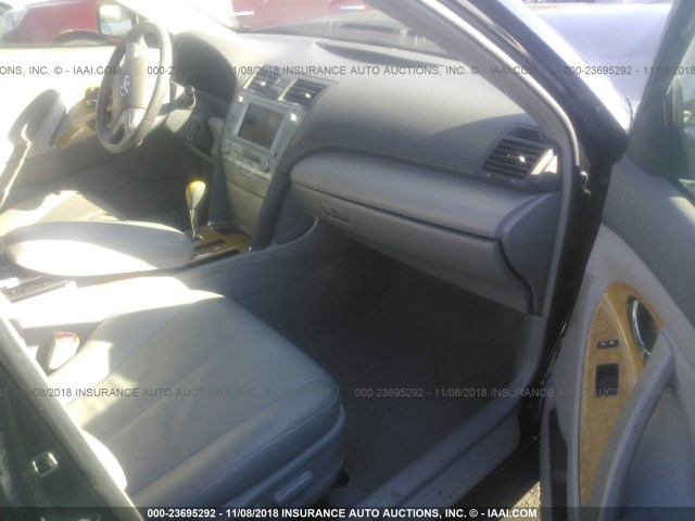 4T1BK46K27U543982 - 2007 TOYOTA CAMRY NEW GENERAT LE/XLE/SE BLACK photo 5