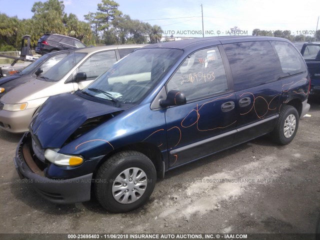 2C4GJ2538YR746952 - 2000 CHRYSLER VOYAGER BLUE photo 2