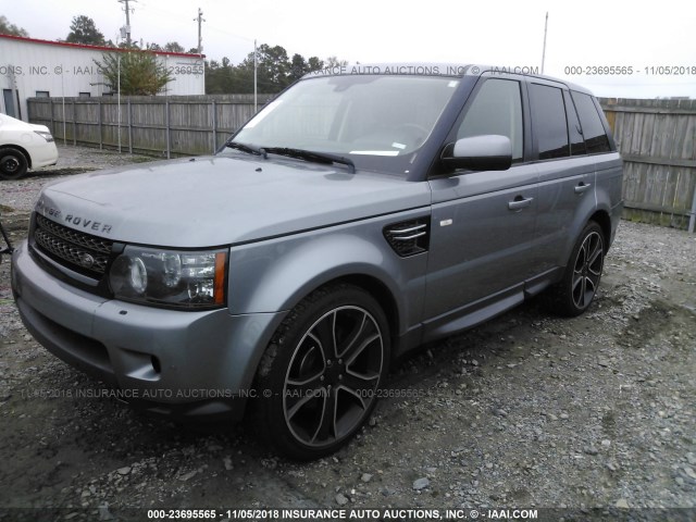 SALSF2D40DA781045 - 2013 LAND ROVER RANGE ROVER SPORT HSE GRAY photo 2