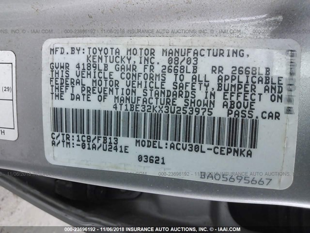4T1BE32KX3U253975 - 2003 TOYOTA CAMRY LE/XLE/SE SILVER photo 9