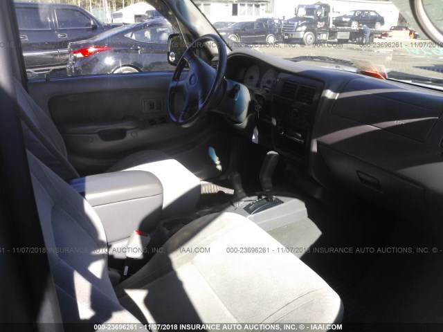 5TEHN72N83Z300640 - 2003 TOYOTA TACOMA DOUBLE CAB 银色 照片 5