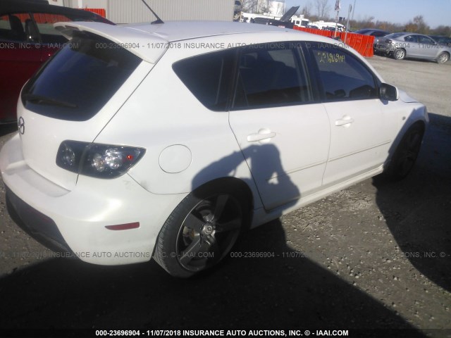 JM1BK34L781179846 - 2008 MAZDA SPEED 3 WHITE photo 4