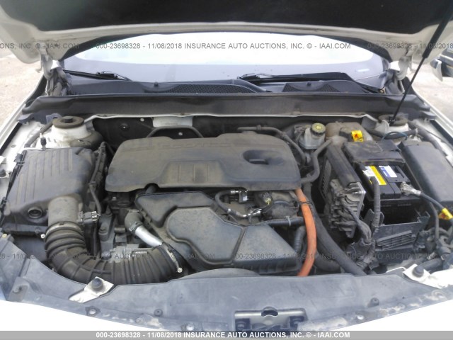 1G11D5RRXDF112758 - 2013 CHEVROLET MALIBU 1LT WHITE photo 10