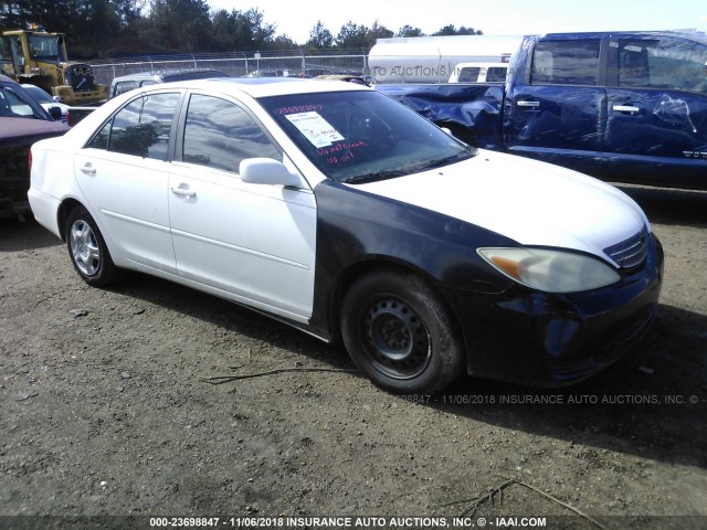 4T1BE32K14U279012 - 2004 TOYOTA CAMRY LE/XLE/SE WHITE photo 1