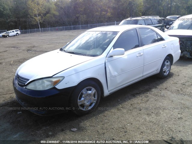 4T1BE32K14U279012 - 2004 TOYOTA CAMRY LE/XLE/SE WHITE photo 2