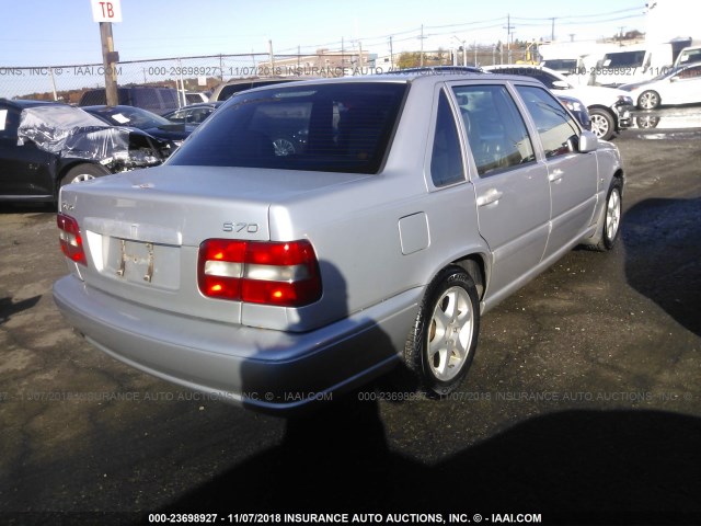 YV1LS55A4X2611471 - 1999 VOLVO S70 SILVER photo 4