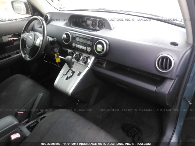 JTLKE50E981012418 - 2008 TOYOTA SCION XB ლურჯი ფოტო 5