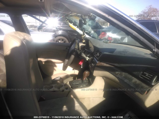 WBAAM5335XFR00666 - 1999 BMW 328 I AUTOMATIC შავი ფოტო 5