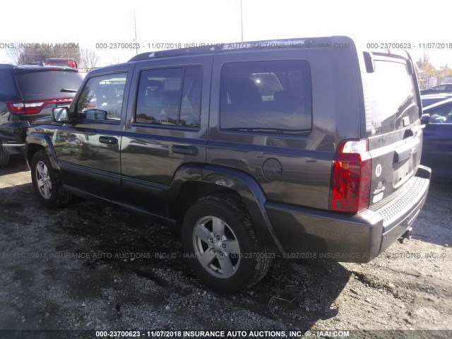 1J8HG48KX6C356841 - 2006 JEEP COMMANDER GRAY photo 3