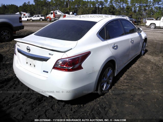 1N4AL3AP2DC106503 - 2013 NISSAN ALTIMA 2.5/S/SV/SL WHITE photo 4