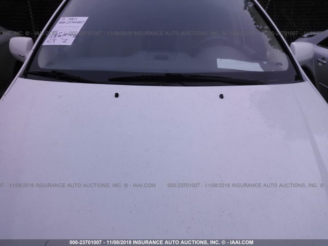 KNDMB233466018147 - 2006 KIA SEDONA EX/LX WHITE photo 6