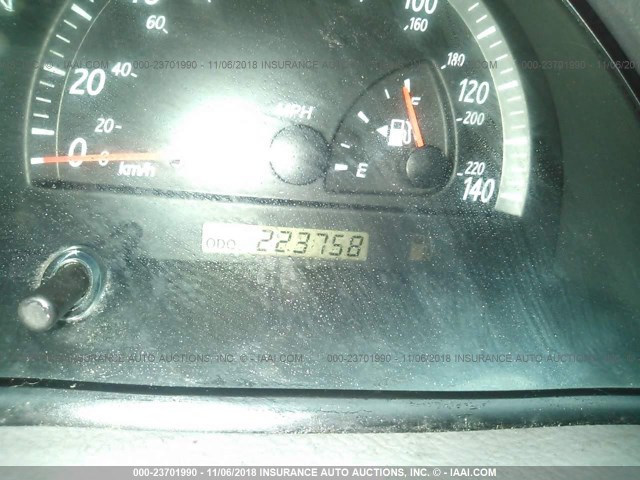 4T1BF32K43U556165 - 2003 TOYOTA CAMRY LE/XLE/SE SILVER photo 7